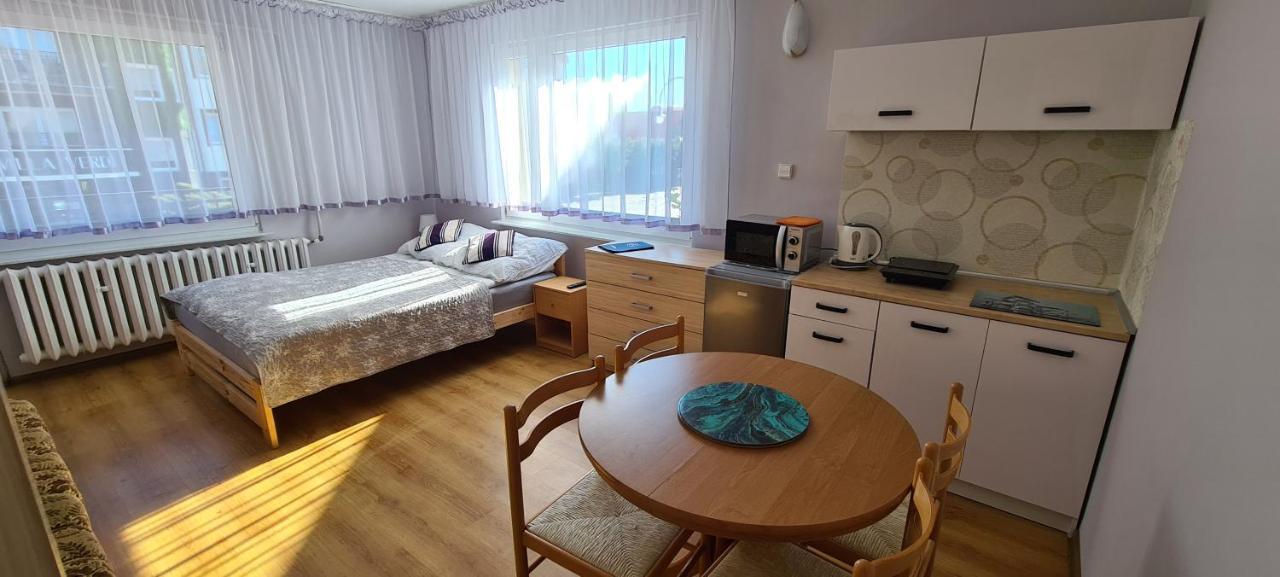 Moris 2 Pokoje Goscinne Łeba Oda fotoğraf